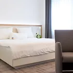 Готель Zum Kuhhirten
