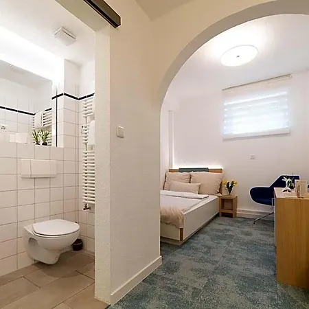 Zum Kuhhirten Hotel 3*