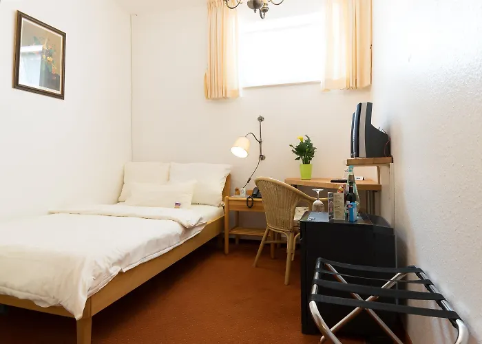 Otel Zum Kuhhirten 3*