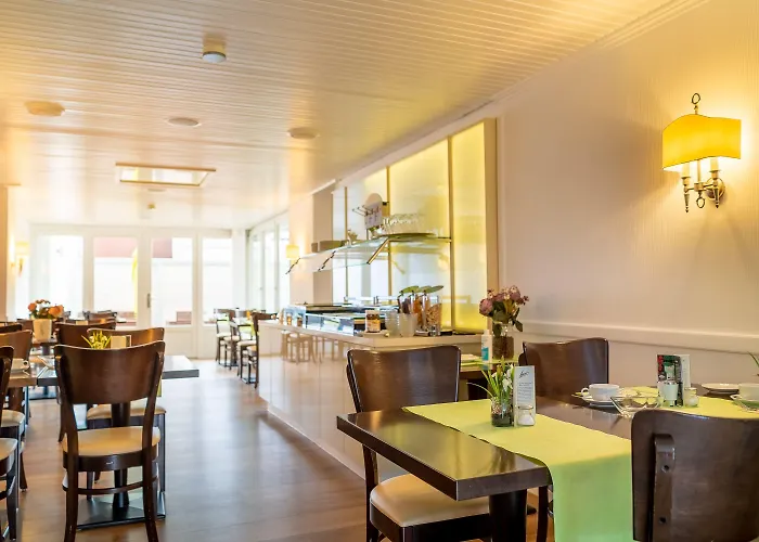 Otel Zum Kuhhirten 3*